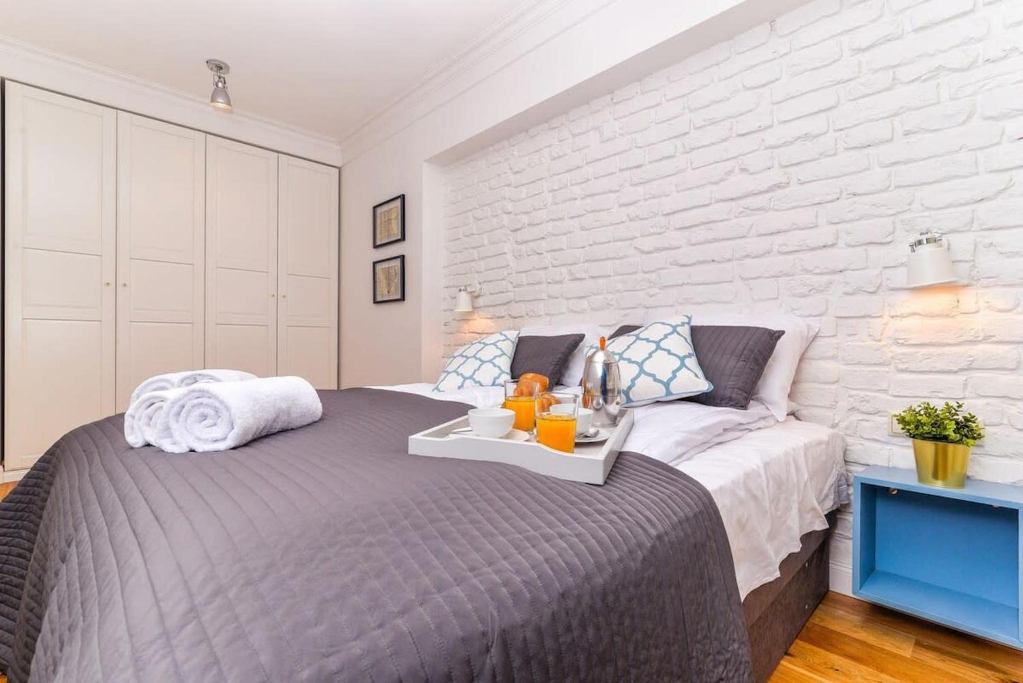 Apartment Warsaw Luaran gambar